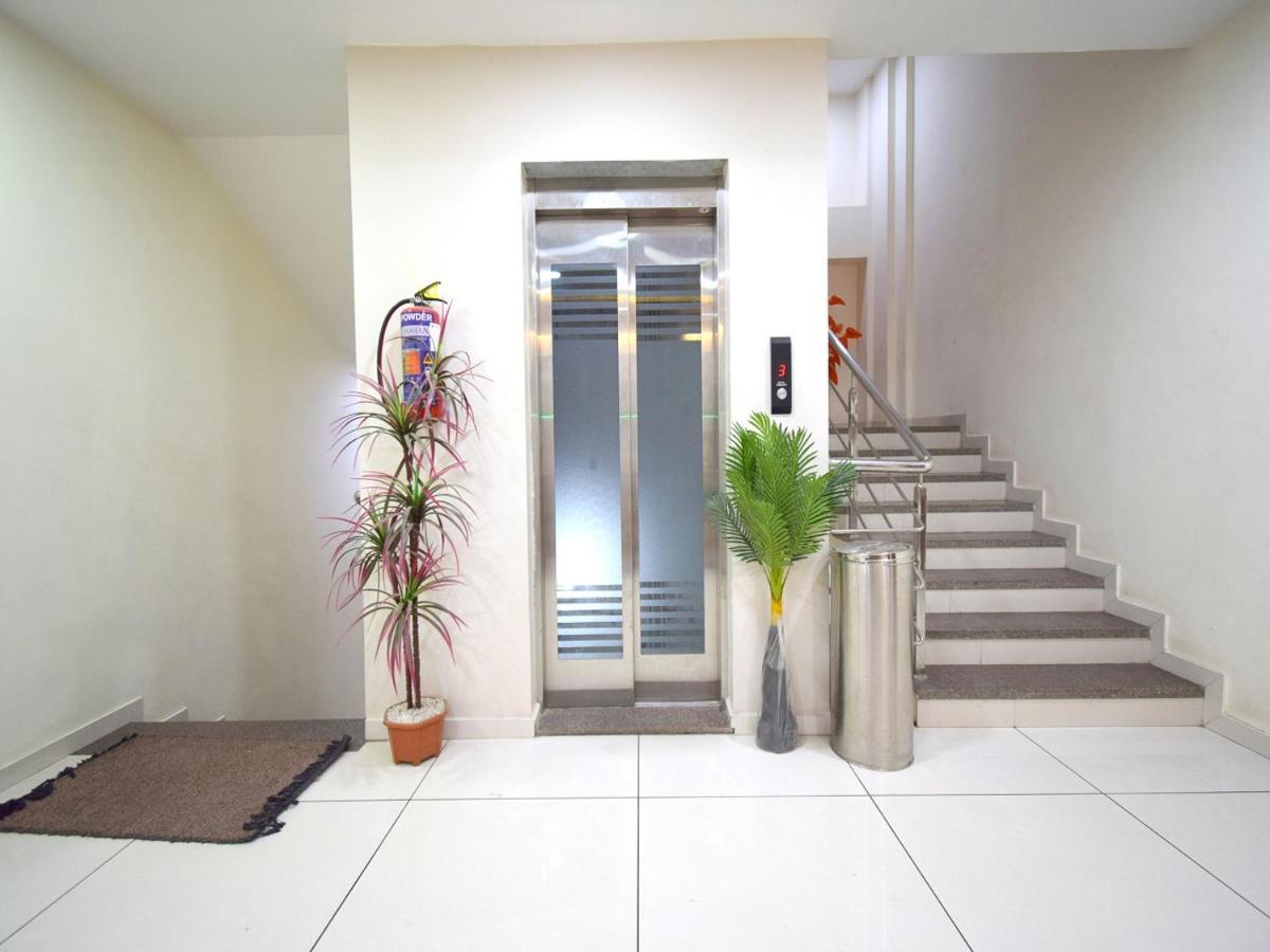 Hotel Embassy Kalol Exterior photo