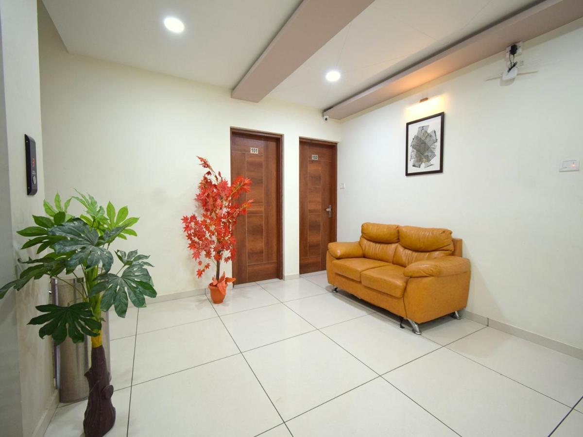 Hotel Embassy Kalol Exterior photo